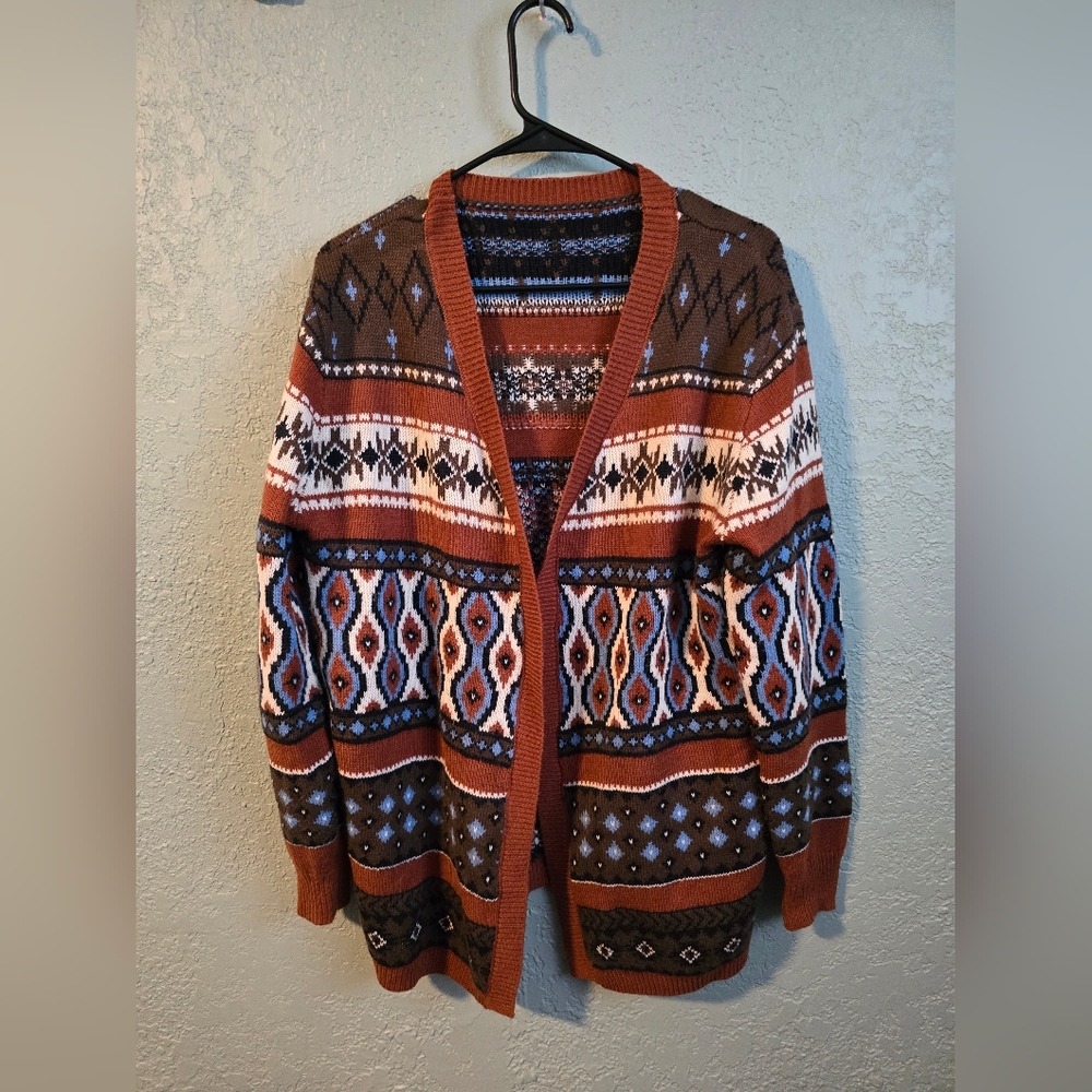Cozy Brown Patterned Cardigan